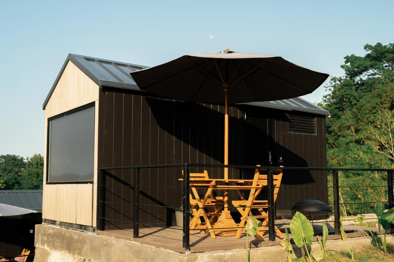 Bobocabin Umarato, Sumba Waikabubak Exteriör bild