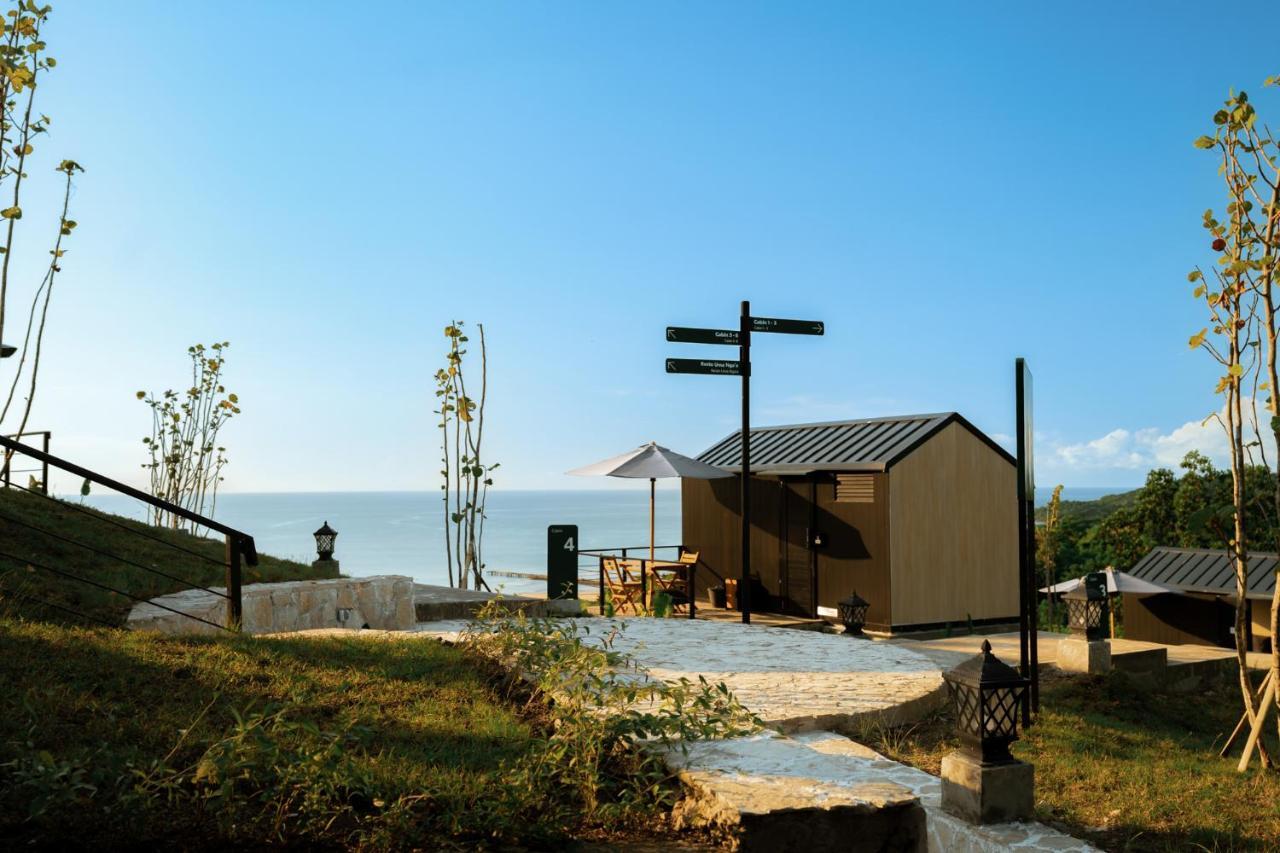 Bobocabin Umarato, Sumba Waikabubak Exteriör bild