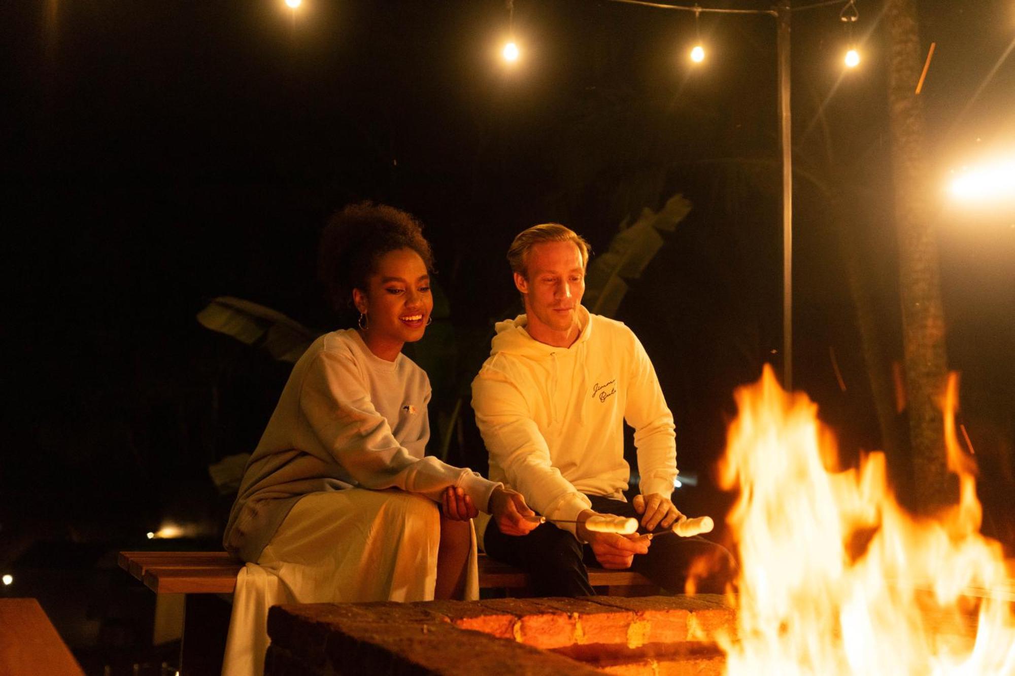 Bobocabin Umarato, Sumba Waikabubak Exteriör bild